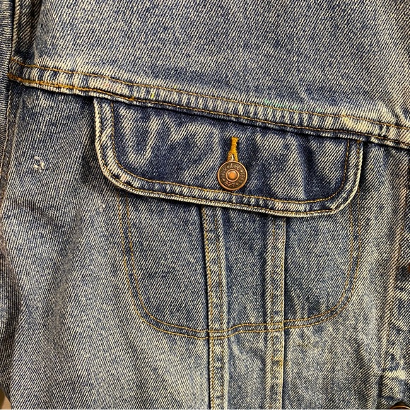 Vtg Lee Denim Jacket with TV Station Embroidered Logo - Picture 6 of 8
